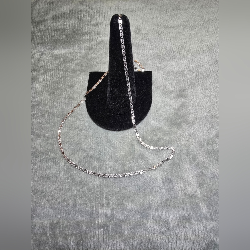NWOT- 16" Sterling Silver 925 - 2mm Valentino Link Necklace